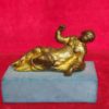 Bronze femme au repos