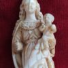 vierge à l'enfant en ivoire